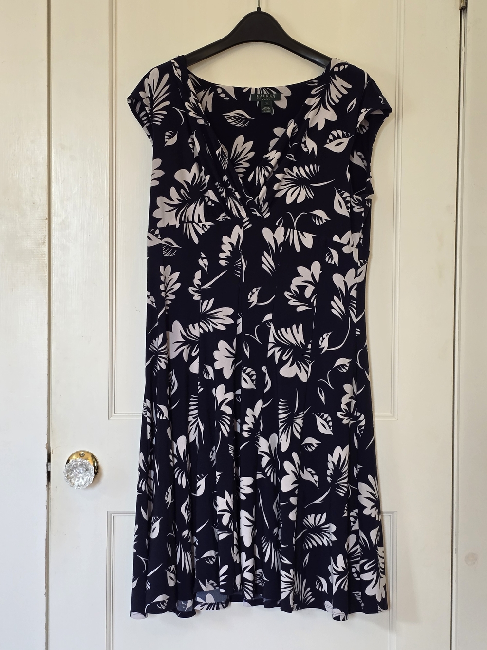Ralph Lauren Navy and White Floral V-Neck Cap Sleeve Dress